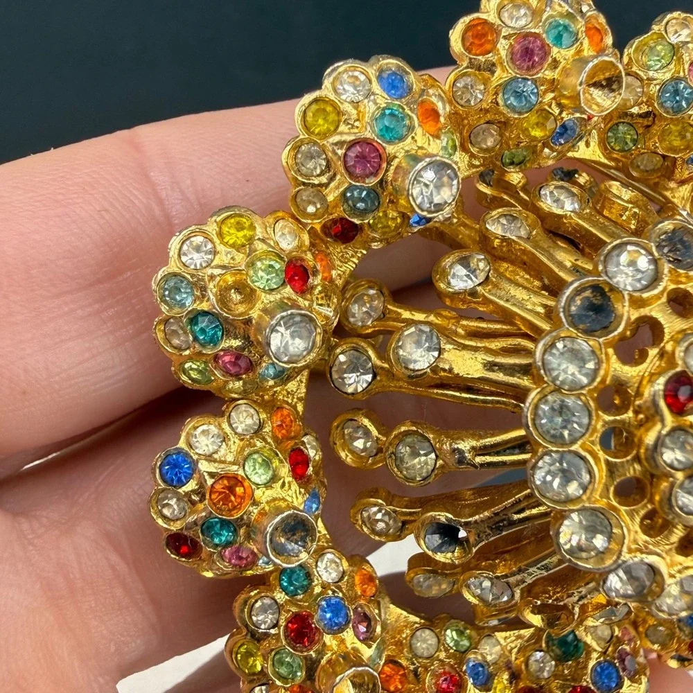 Vintage Rhinestone Dome Brooch Gold Tone Heavy READ